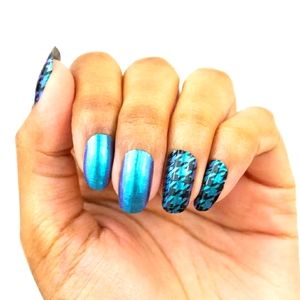 Suit yourself color street